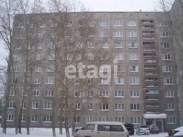 
   Продам 1-комнатную, 30 м², П.С.Кулагина ул, 17

. Фото 1.