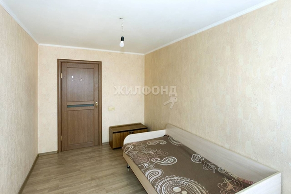 
   Продам 2-комнатную, 51.1 м², Малахова ул, 118

. Фото 4.