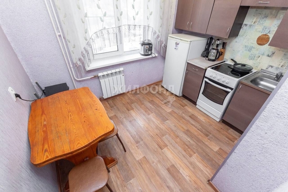 
   Продам 1-комнатную, 32.4 м², Советской Армии ул, 133Б

. Фото 2.