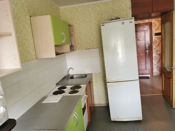 
  Сдам в аренду 1-комнатную квартиру, 39.3 м², Барнаул

. Фото 2.