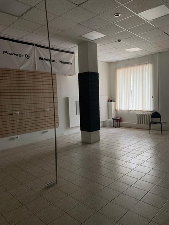 
  Сдается торговая площадь, 132.5 м², Ленина пр-кт, д. 3
. Фото 3.
