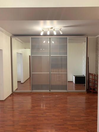 
  Продается 3-комн. квартира, 127.2 м², Геблера пер, д. 31
. Фото 4.