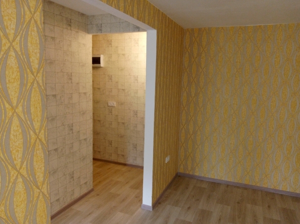 
  Продам 3-комн. квартиру, 58.2 м², Молодежная ул, д. 16
. Фото 10.
