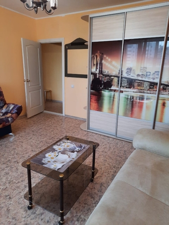 
  Сдам 1-комн. квартиру, 43 м², Сергея Семенова ул, д. 7
. Фото 2.