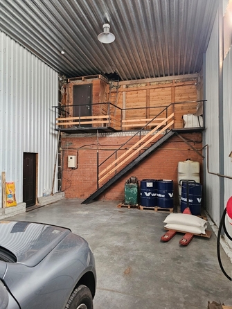
  Продается универсальное помещение, 500 м², Чеглецова ул, д. 45
. Фото 6.