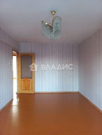 
  Продается 4-комн. квартира, 80.7 м², Виктора Петрова ул, д. 35
. Фото 1.