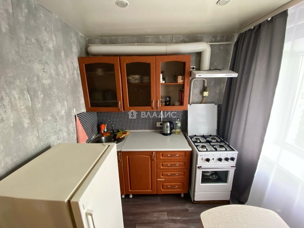 
  Продается 1-комн. квартира, 31.8 м², Декабристов ул, д. 33
. Фото 4.
