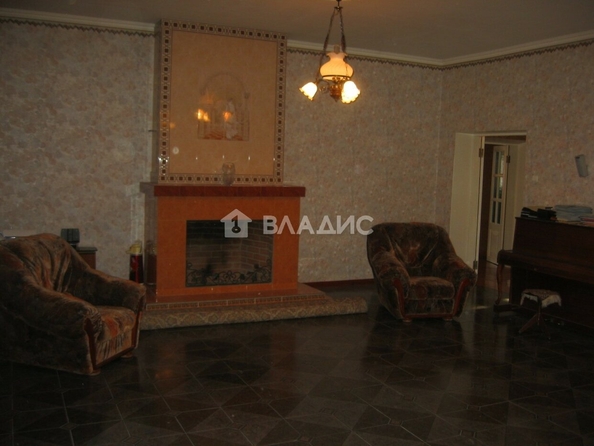 
  Продается дом, 576.9 м², Бийск
. Фото 1.