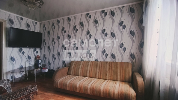 
  Продается 4-комн. квартира, 61 м², Краснознаменская ул, д. 106
. Фото 4.