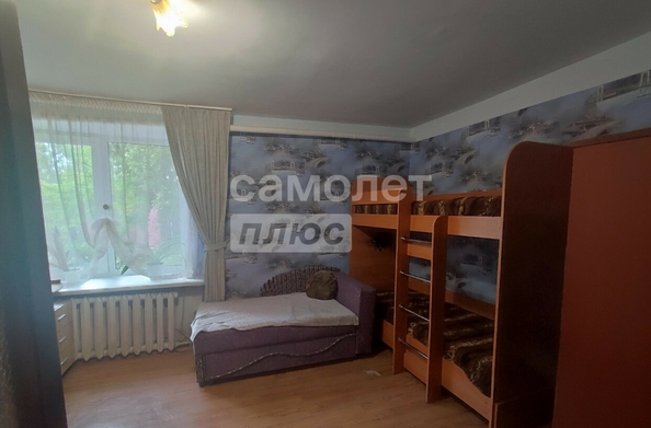 
  Продается 4-комн. квартира, 95 м², Угловский тракт, д. 30
. Фото 3.