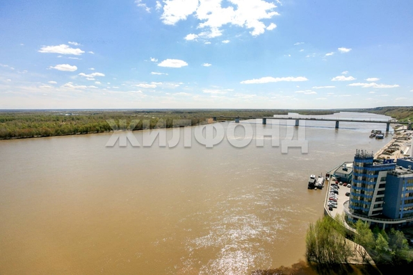 
  Продается 3-комн. квартира, 111.3 м², Приречная ул
. Фото 14.