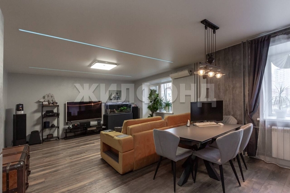 
  Продается 3-комн. квартира, 98.3 м², Власихинская ул
. Фото 4.