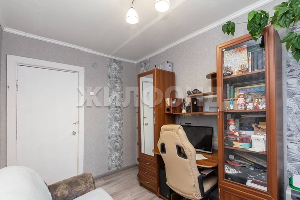 
  Продается 4-комн. квартира, 79.2 м², Комсомольская ул
. Фото 9.