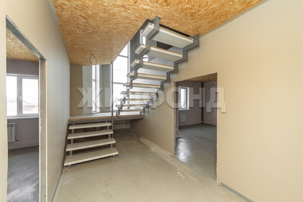
  Продается дом, 349.3 м², Барнаул
. Фото 2.