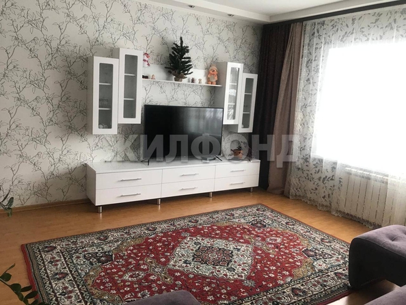 
  Продается дом, 178 м², Барнаул
. Фото 1.