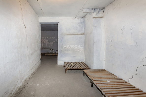 
  Продается универсальное помещение, 802 м², Воровского ул, д. 112
. Фото 18.