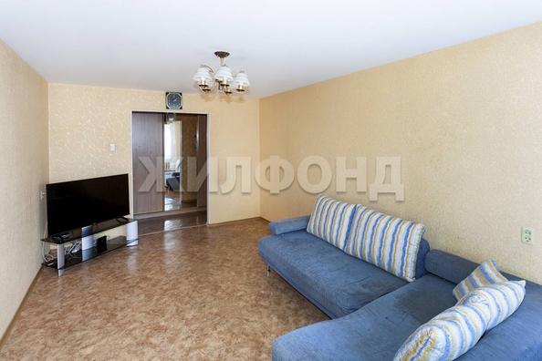 
  Продается 1-комн. квартира, 42.7 м², Сухэ-Батора ул, д. 21
. Фото 6.