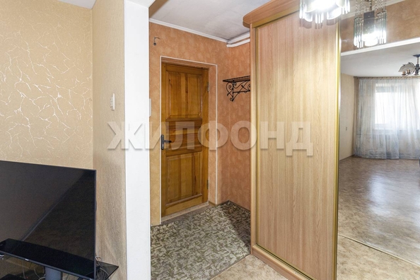 
  Продается 1-комн. квартира, 42.7 м², Сухэ-Батора ул, д. 21
. Фото 7.