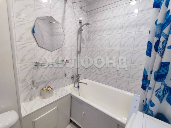 
  Продается 2-комн. квартира, 43.6 м², Глушкова ул, д. 40
. Фото 24.