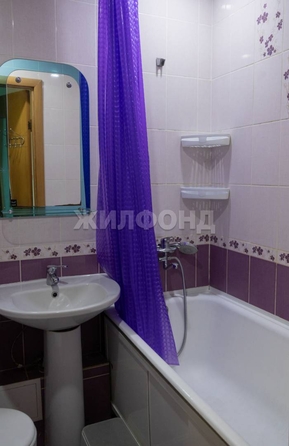 
  Продается 3-комн. квартира, 56 м², Чеглецова ул, д. 23
. Фото 14.