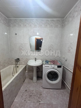 
  Продается 3-комн. квартира, 58.9 м², Калинина ул, д. 79
. Фото 16.