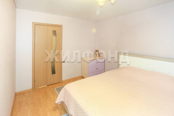 
  Продается 3-комн. квартира, 66 м², Юрина ул, д. 208
. Фото 13.