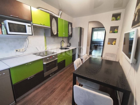 
  Продается 4-комн. квартира, 87 м², Шукшина ул, д. 1
. Фото 2.