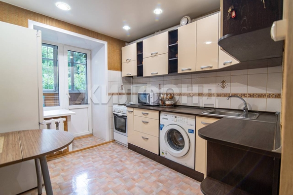 
  Продается 1-комн. квартира, 30.1 м², Бабуркина ул, д. 11
. Фото 1.