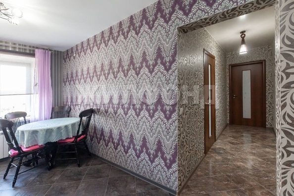 
  Продается 2-комн. квартира, 59 м², Лазурная ул
. Фото 8.