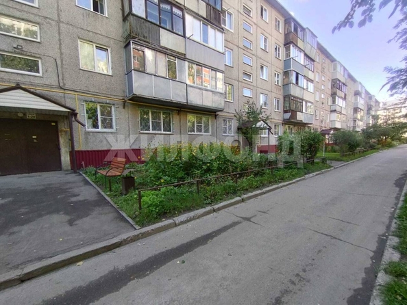 
  Продается 3-комн. квартира, 51.8 м², Антона Петрова ул
. Фото 6.