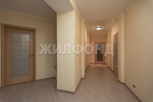 
  Продается 4-комн. квартира, 151 м², Профинтерна ул, д. 38а
. Фото 7.