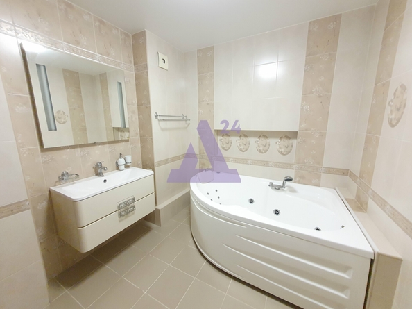 
  Продается 3-комн. квартира, 88 м², Попова ул, д. 98
. Фото 13.