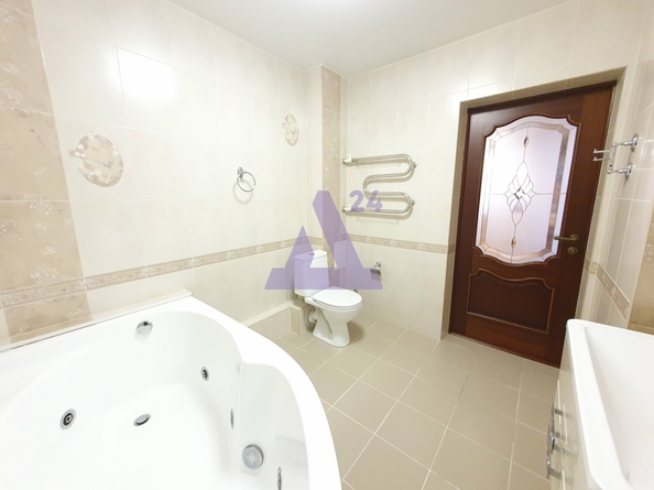 
  Продается 3-комн. квартира, 88 м², Попова ул, д. 98
. Фото 14.