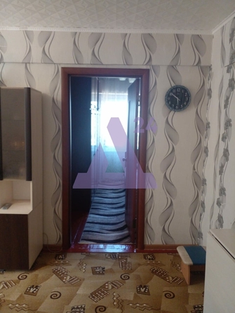 
  Продается 4-комн. квартира, 59 м², Алтайская ул, д. 31
. Фото 4.