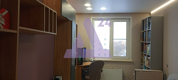 
  Продается 2-комн. квартира, 43.2 м², Колесная ул, д. 12
. Фото 9.