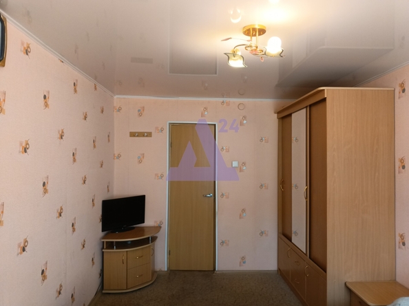 
  Продается 3-комн. квартира, 58.4 м², Анатолия ул, д. 41
. Фото 4.