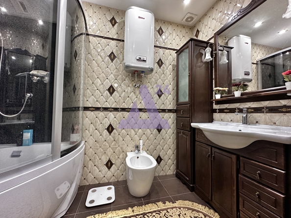 
  Продается 3-комн. квартира, 123.1 м², Пионеров ул, д. 1
. Фото 10.