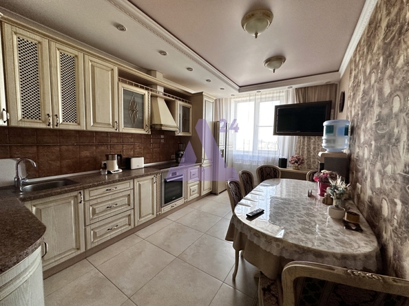 
  Продается 3-комн. квартира, 123.1 м², Пионеров ул, д. 1
. Фото 14.