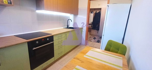 
  Продается 2-комн. квартира, 51 м², Космонавтов ул, д. 20
. Фото 9.