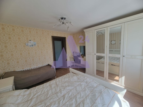 
  Продается 2-комн. квартира, 49.7 м², Павловский тракт, д. 82
. Фото 12.