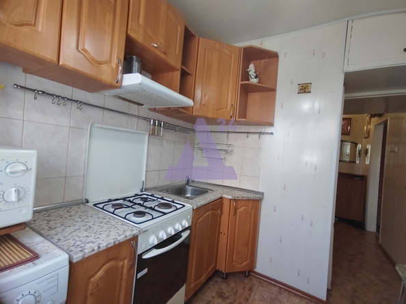 
  Продается 3-комн. квартира, 47.6 м², Барнаульская ул, д. 5
. Фото 2.