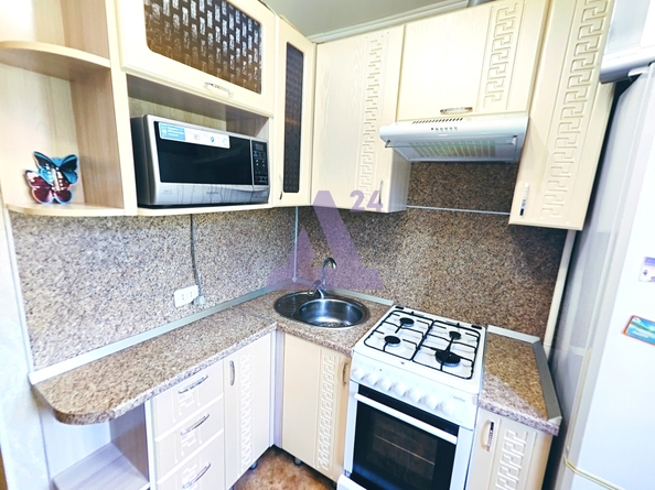 
  Продается 2-комн. квартира, 44 м², Чеглецова ул, д. 18
. Фото 12.