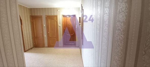 
  Продается 3-комн. квартира, 89.9 м², Малахова ул, д. 113
. Фото 23.