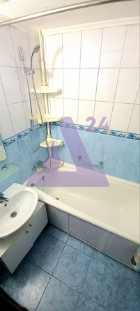 
  Продается 3-комн. квартира, 65.4 м², Строителей пр-кт, д. 34
. Фото 11.