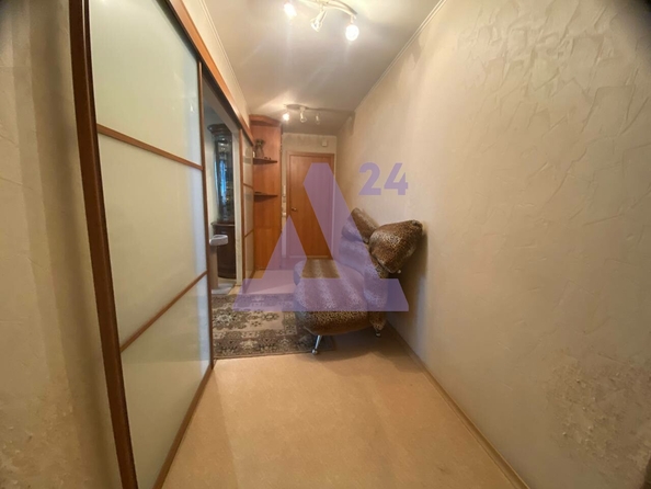 
  Продается 3-комн. квартира, 63.7 м², Красноармейский пр-кт, д. 64
. Фото 5.