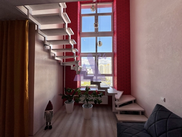 
  Продается 3-комн. квартира, 75 м², Солнечная Поляна ул, д. 94
. Фото 2.