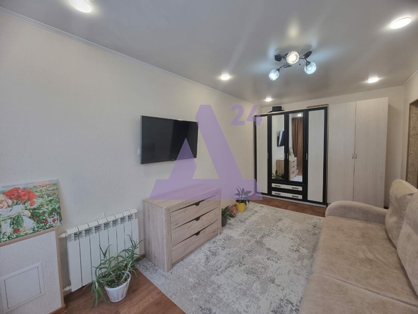 
  Продается 1-комн. квартира, 32.8 м², Новосибирская ул, д. 38
. Фото 1.