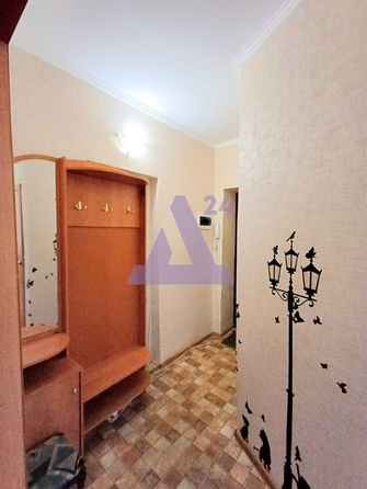 
  Продается 2-комн. квартира, 42.7 м², Смольная ул, д. 50
. Фото 2.
