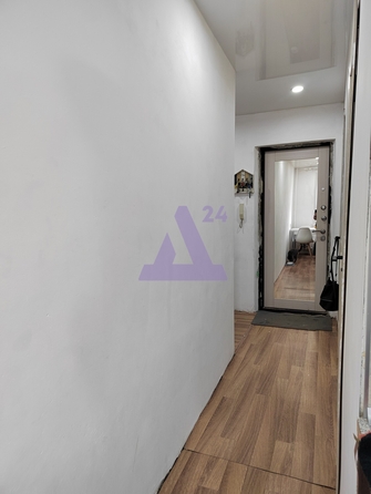 
  Продается 4-комн. квартира, 60.8 м², 7 (Северный мкр) кв-л, д. 14
. Фото 8.