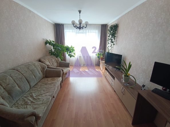 
  Продается 2-комн. квартира, 52.7 м², Весенняя ул, д. 12
. Фото 4.